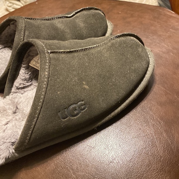 UGG MEN’S SCuff sheepskin backless slipper in dark gray size 12 - Picture 3 of 7